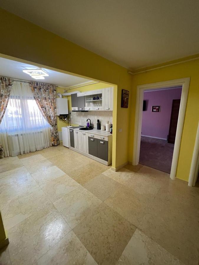Apartament Ingrid Piatra Neamţ Exterior foto